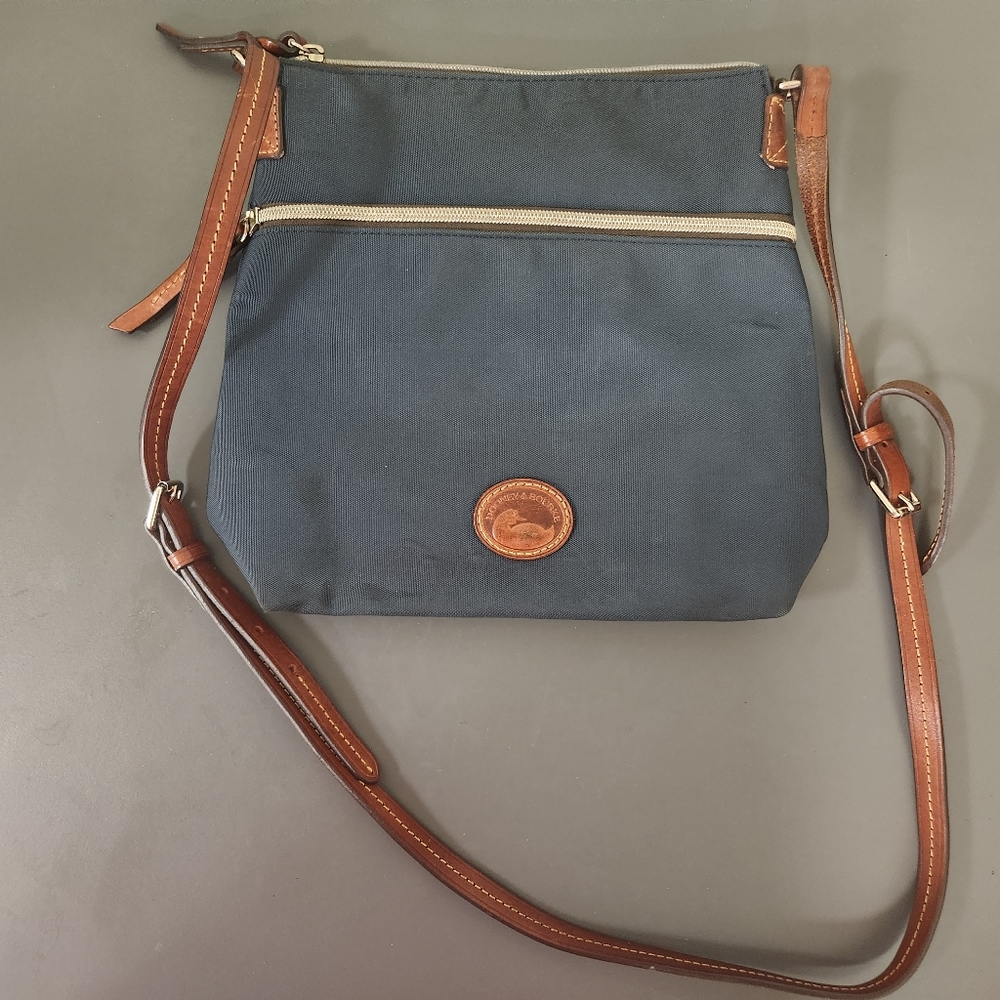 Dooney & Bourke Crossbody Bag Original. Blue and Brown